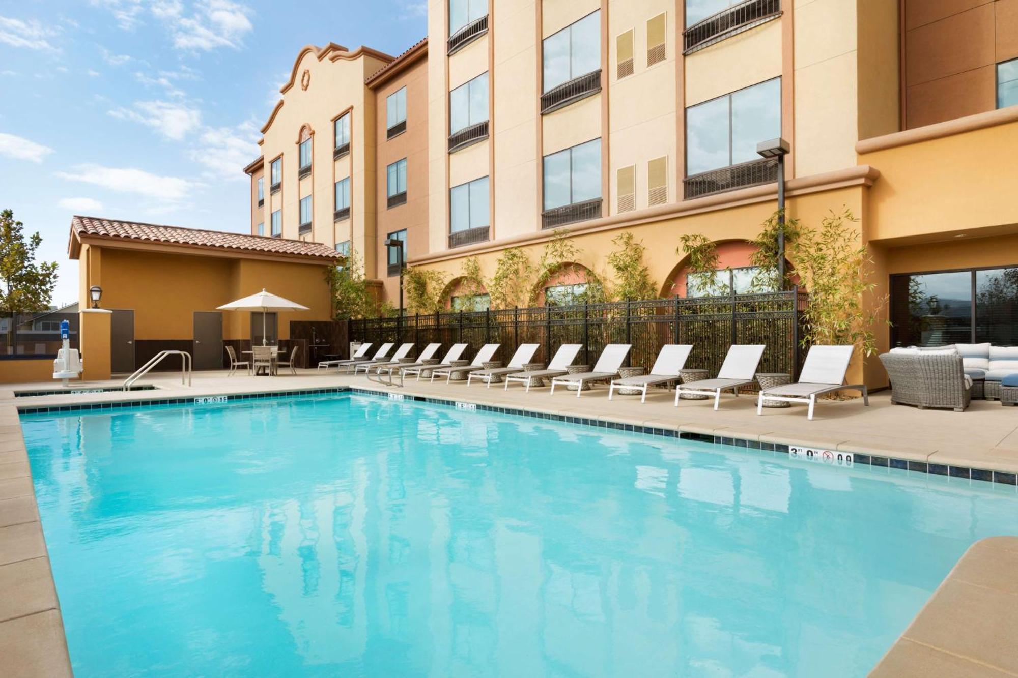 Hilton Garden Inn Lompoc, Ca Esterno foto
